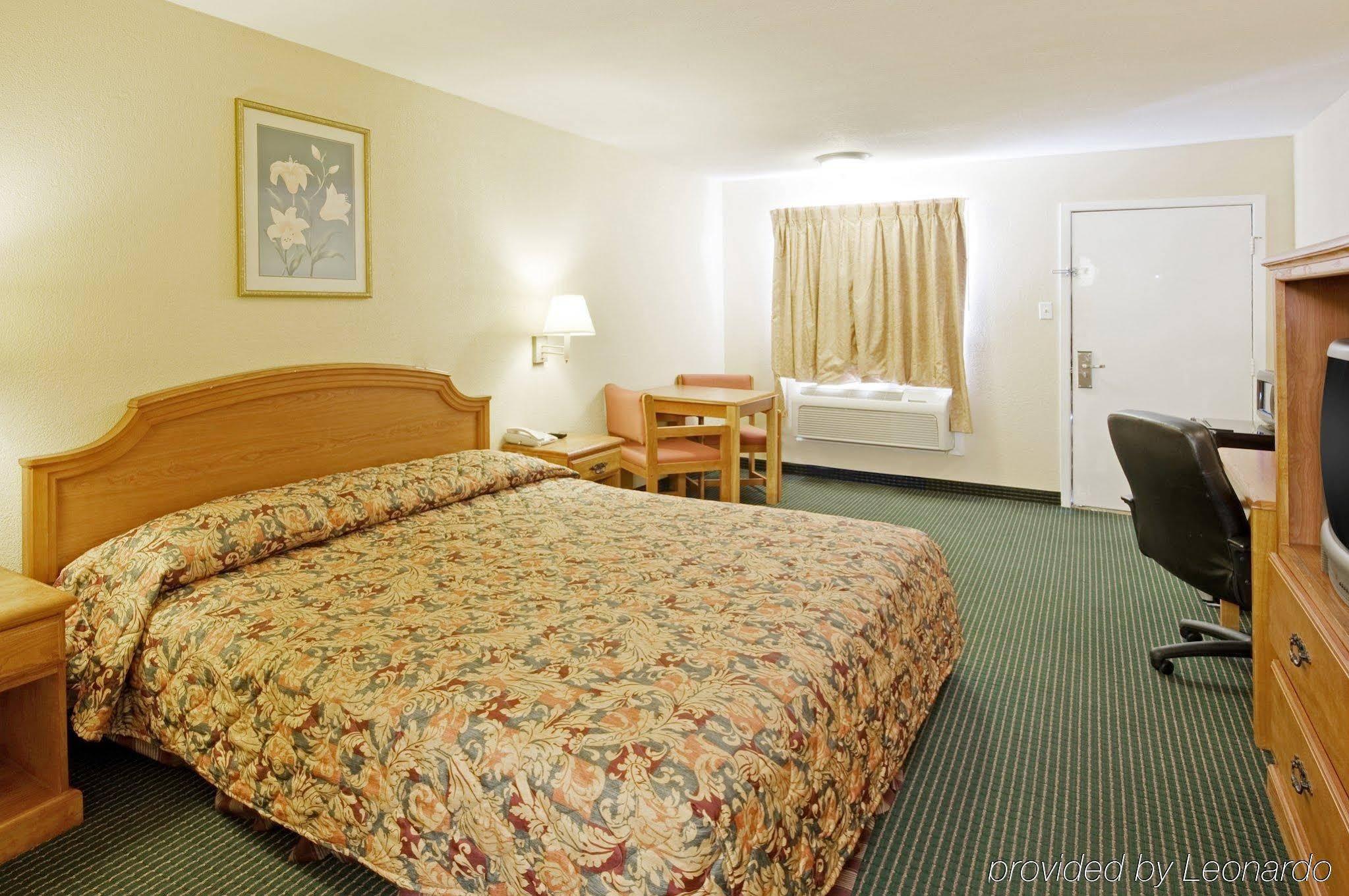 Americas Best Value Inn Gainesville TX Extérieur photo